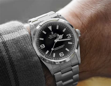 rolex explorer 14270 vs 11470|rolex explorer 14270 review.